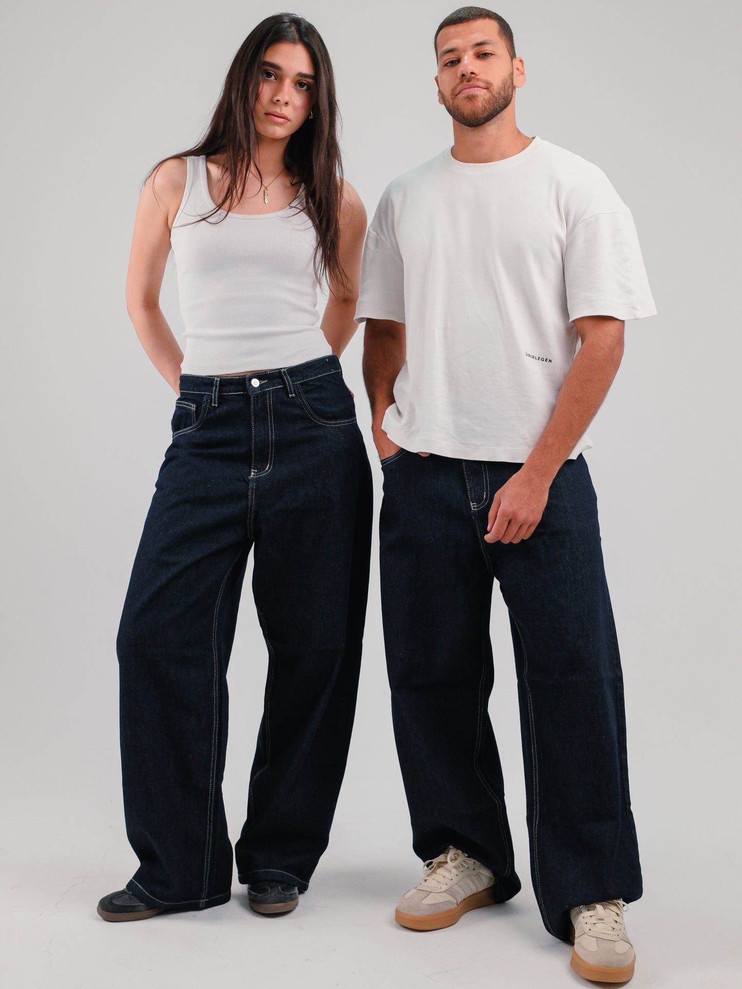 Raw baggy jeans