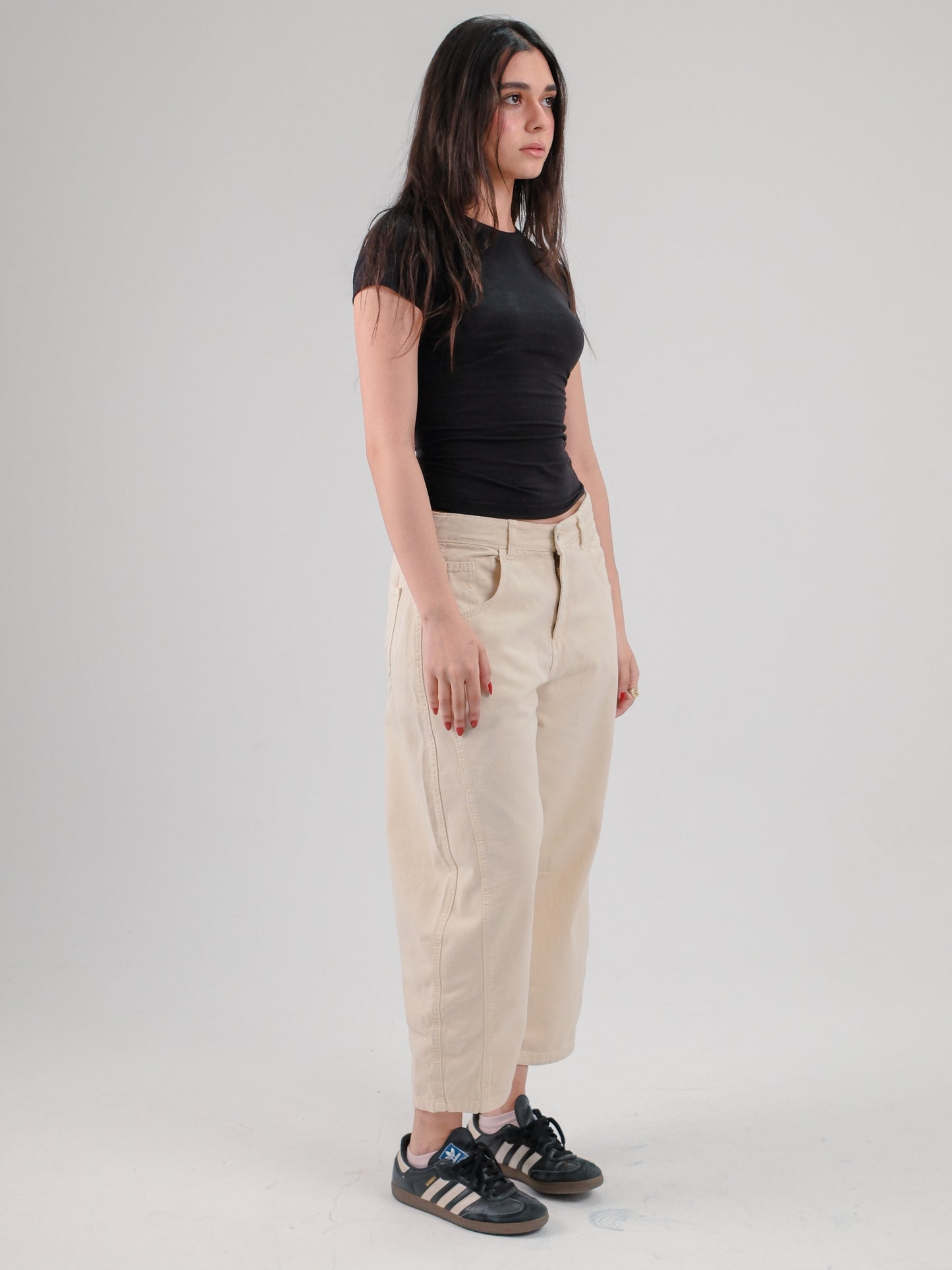 Off-White Barrel Jeans