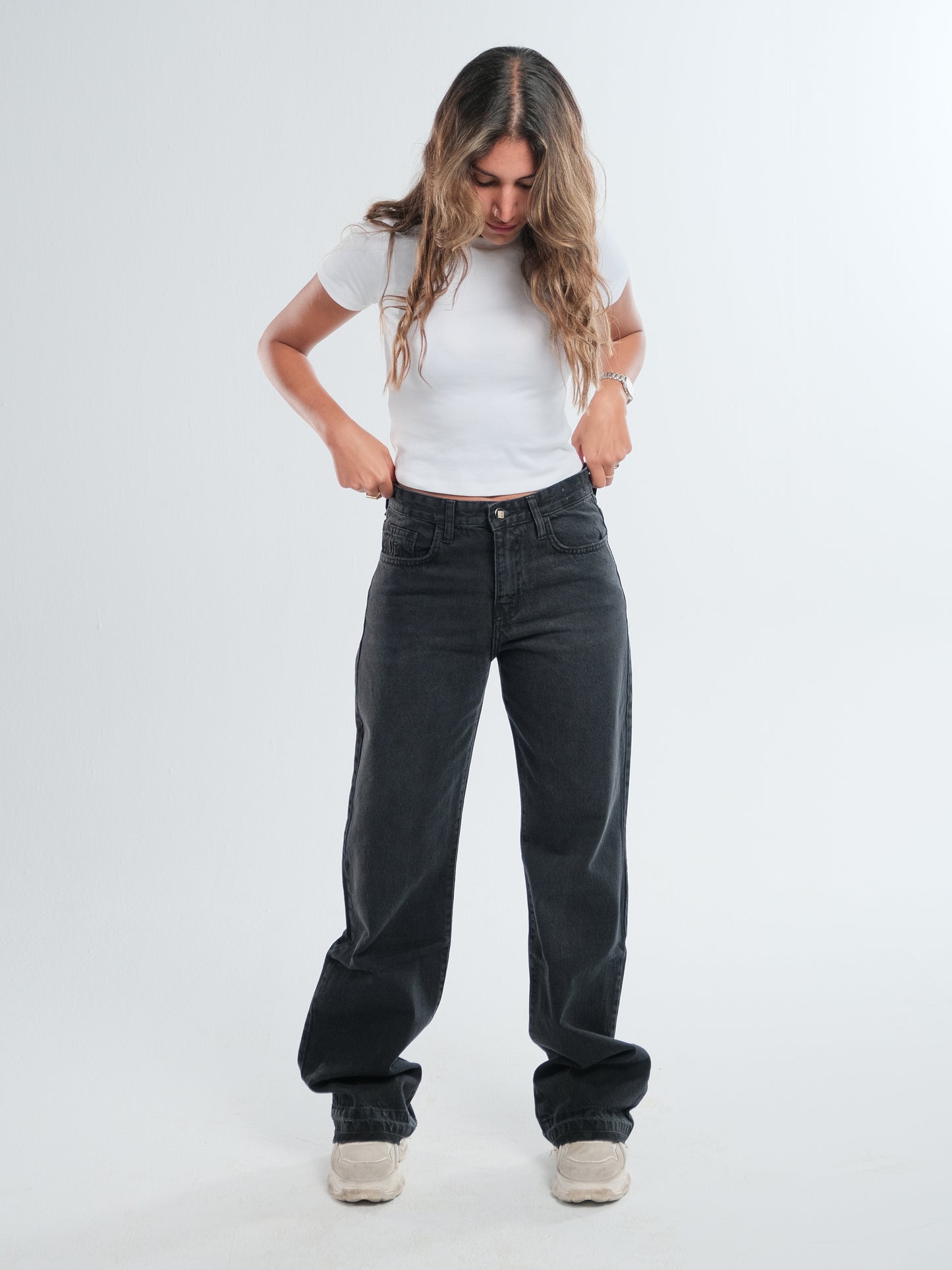 Black Mid Rise Straight