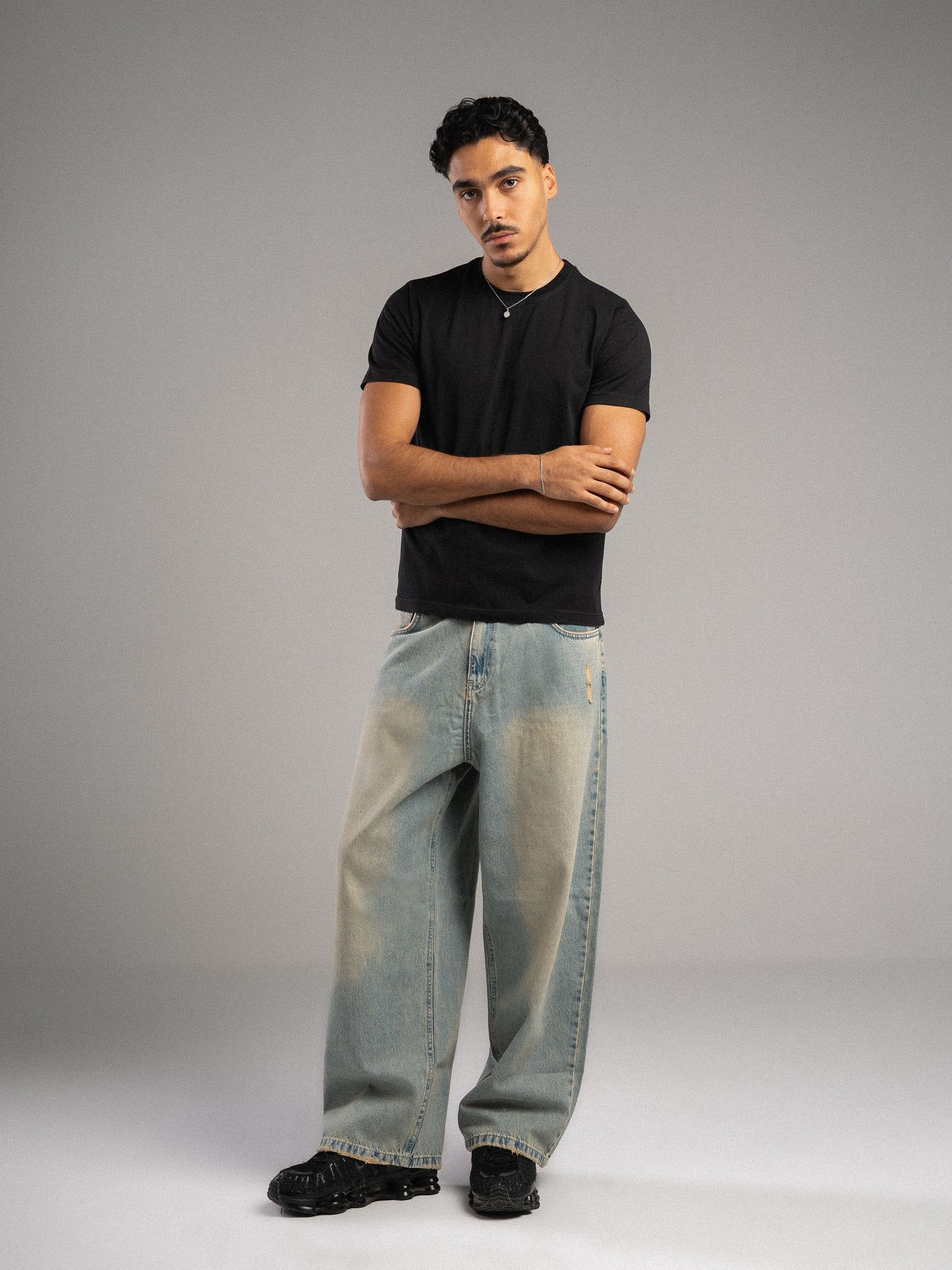 Tinted baggy jeans
