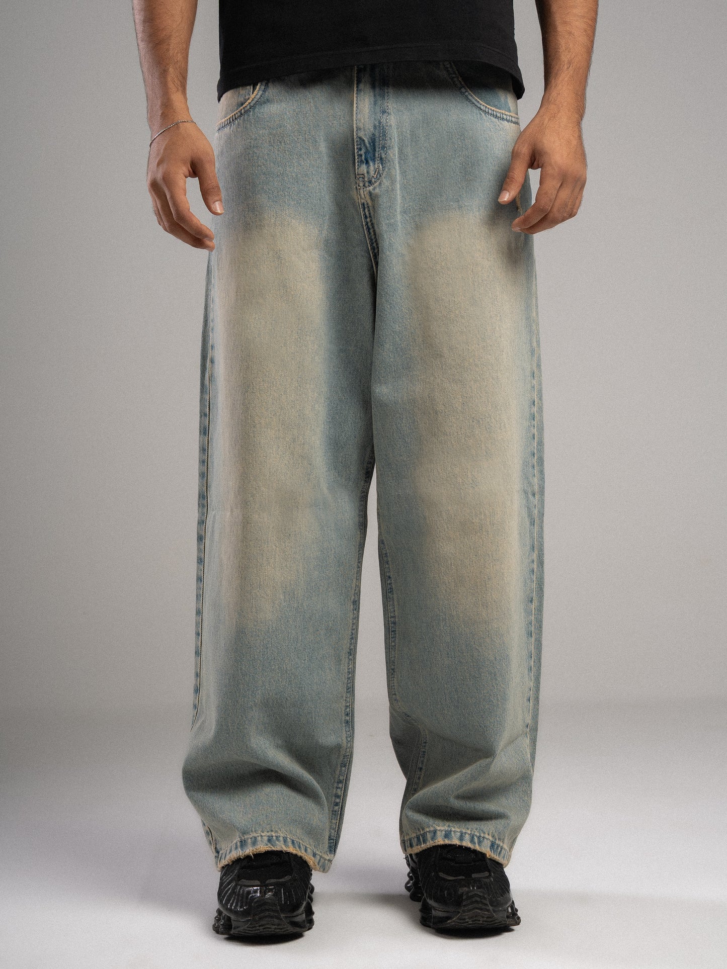 Tinted baggy jeans