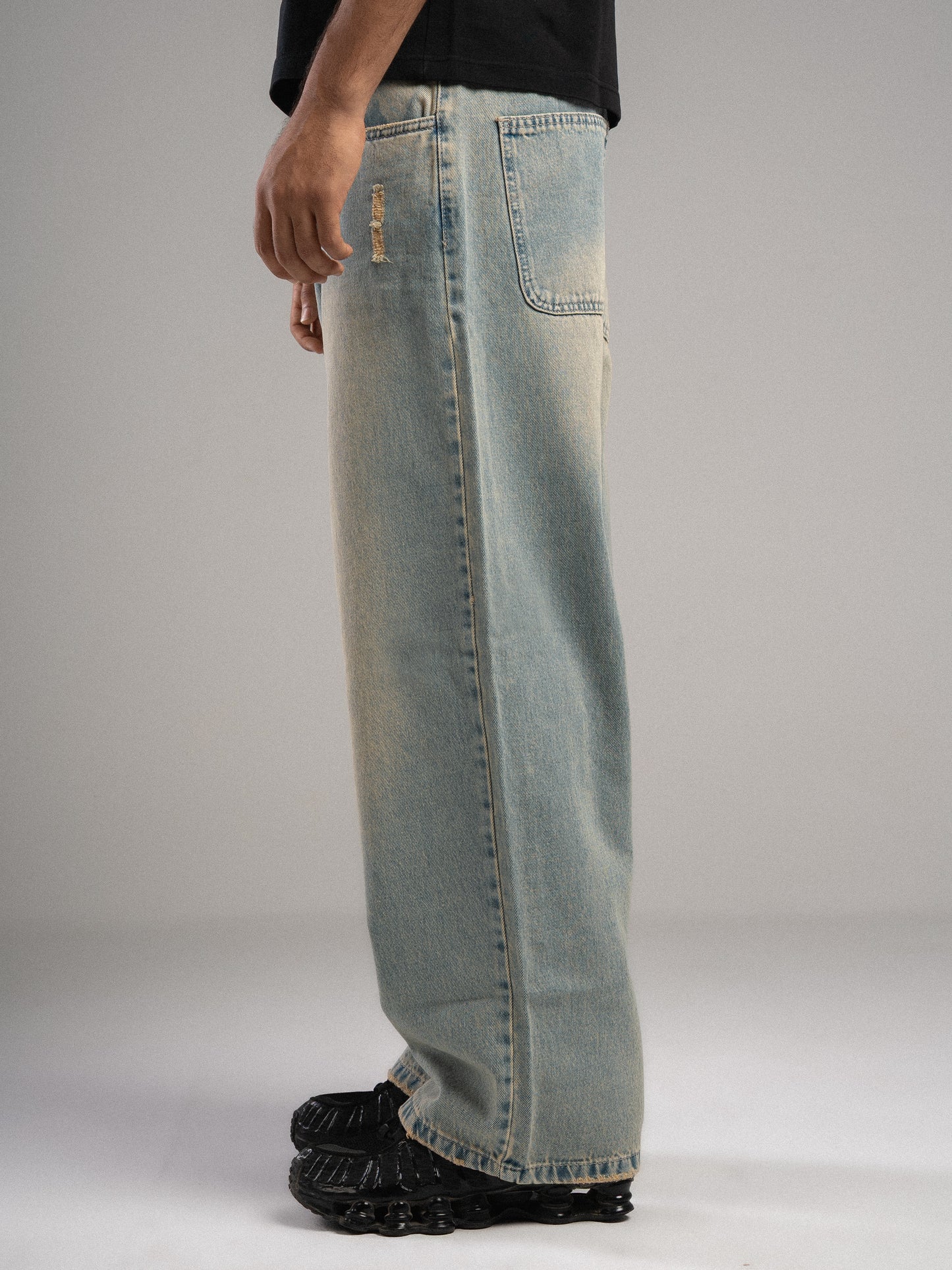 Tinted baggy jeans