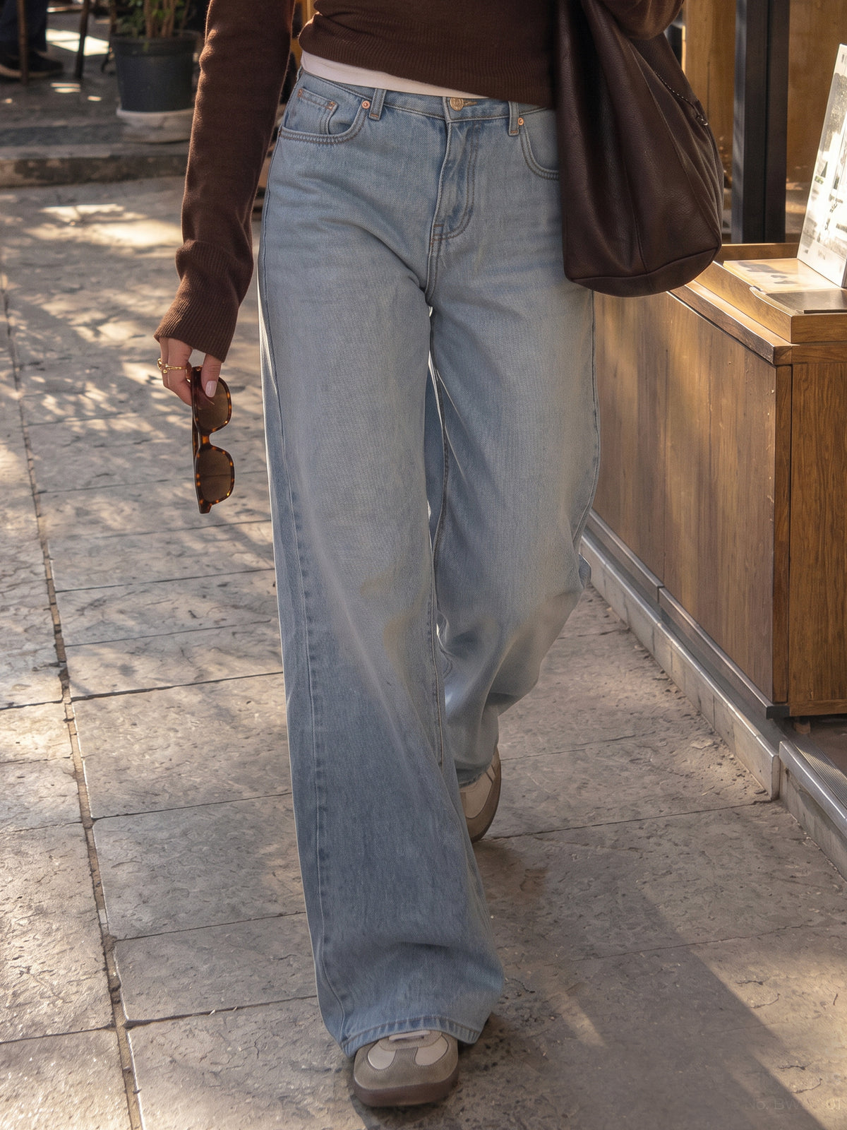 Glacier - Straight Leg Jeans