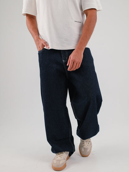 Raw baggy jeans