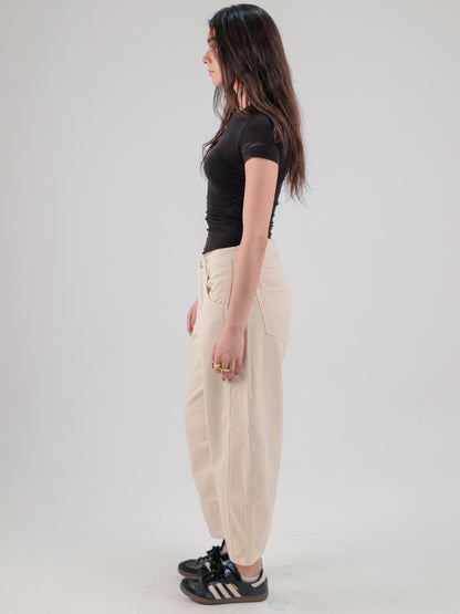Off-White Barrel Jeans